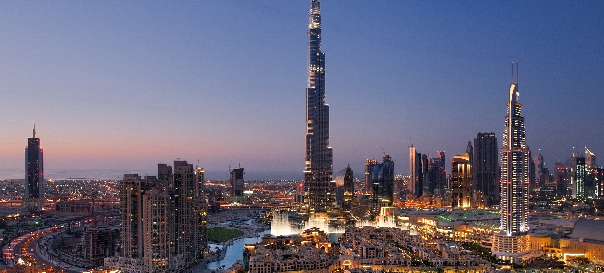 Dubai Burj Khalifa by night