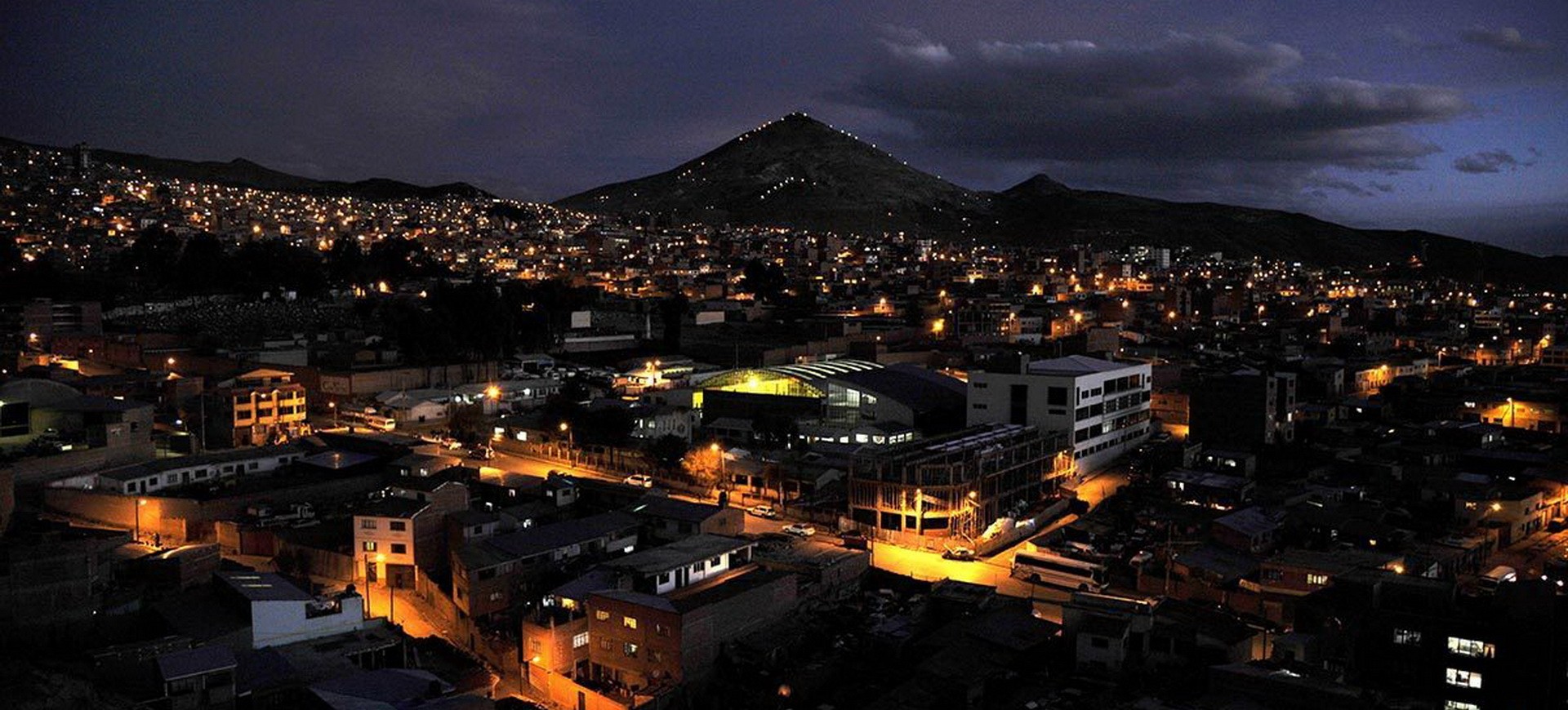 Bolivie Potosi by night