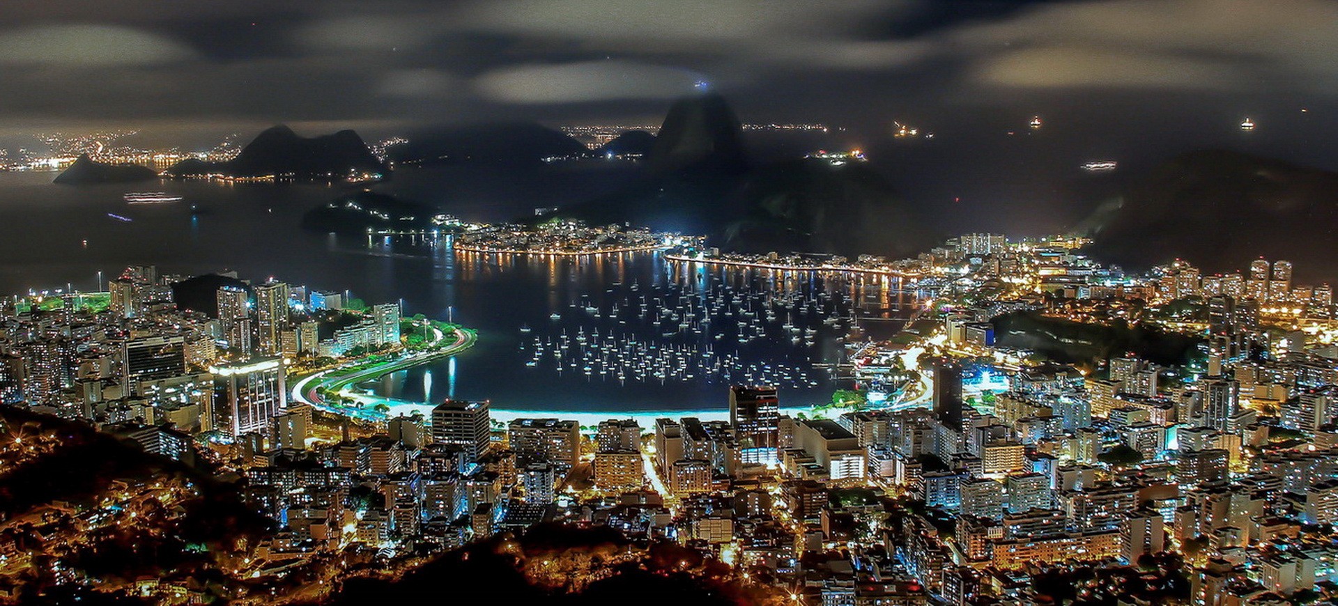 Brésil Rio de Janeiro by night