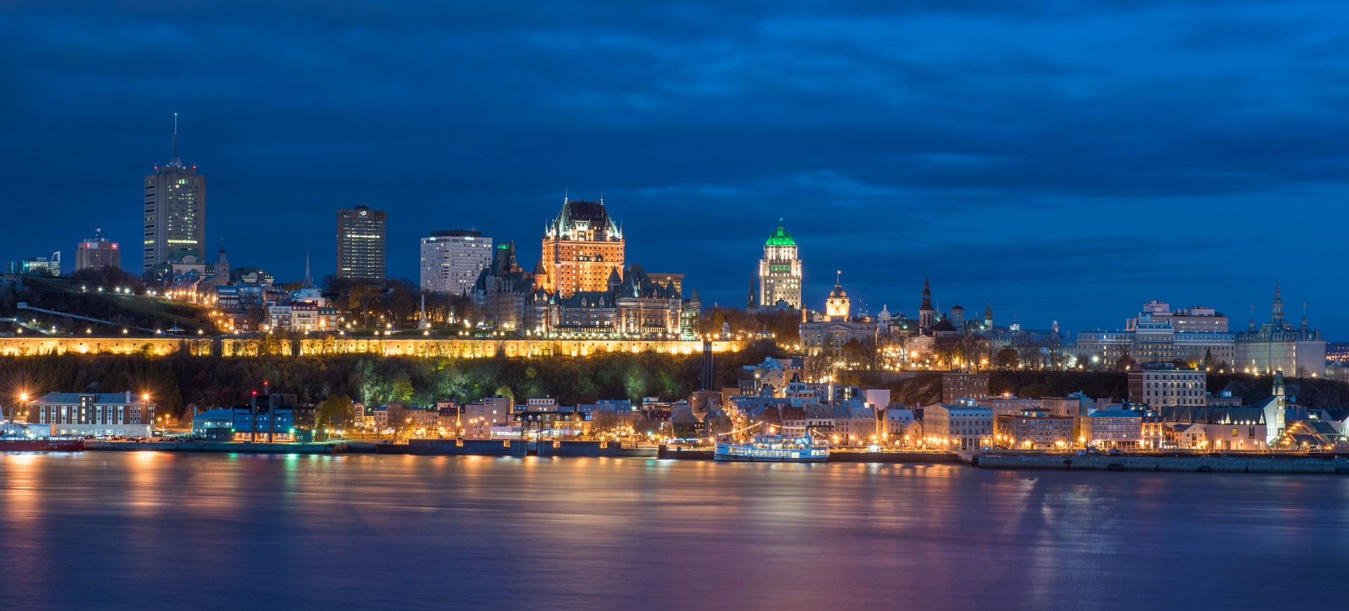 Canada Québec Panorama de Québec by night